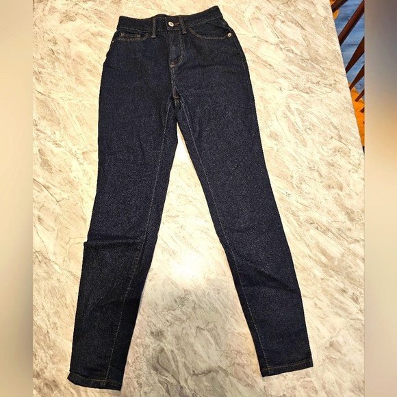 No Boundaries Jeans - Picture 1 of 3